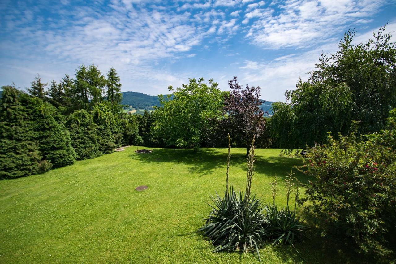 Dog Friendly Dom, Apartamenty Wichrowe Wzgorza Z Basenem Brenna Ustroń Exterior foto