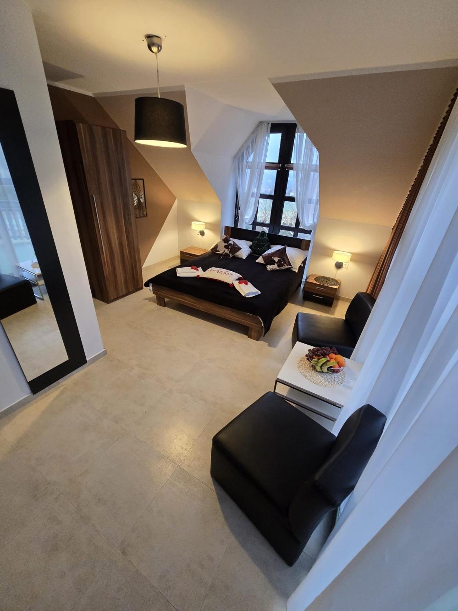 Dog Friendly Dom, Apartamenty Wichrowe Wzgorza Z Basenem Brenna Ustroń Exterior foto